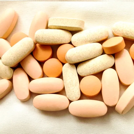 Health-Supplement-Improved-Bone-Density-Glucosamine-Chondroitin-Tablets.webp (1)